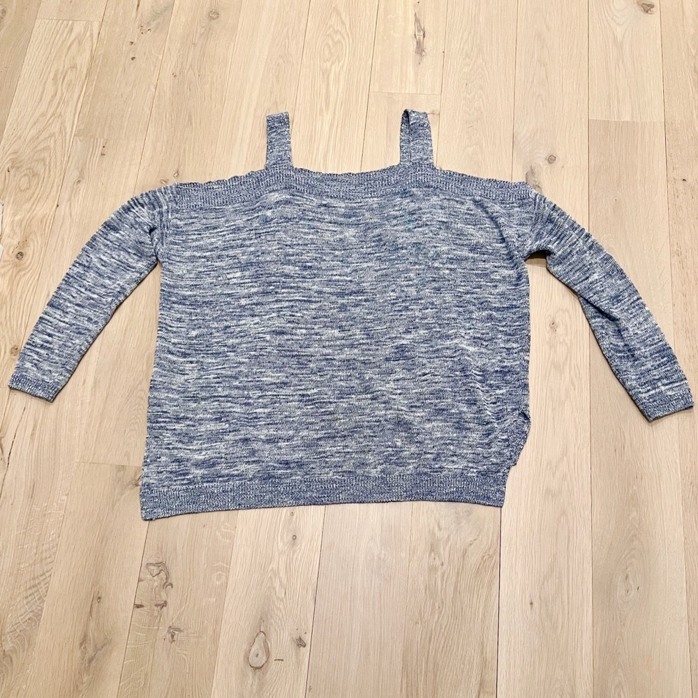 Stitches and Stripes Long Sleeve Cold Shoulder Sweater Marled Blue Medium - Picture 7 of 11